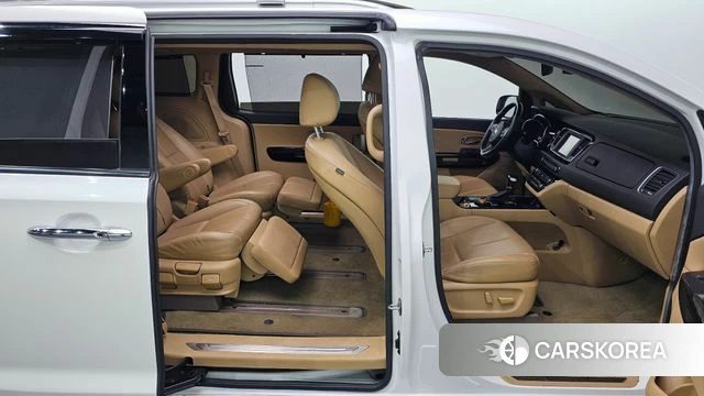Kia The New Carnival id 4417307 из Кореи 18