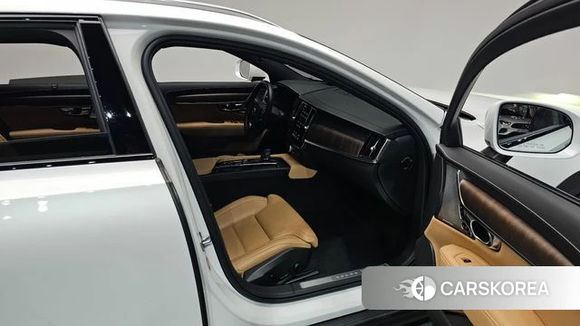 Volvo V90 Cross-Country id 4507296 из Кореи 18