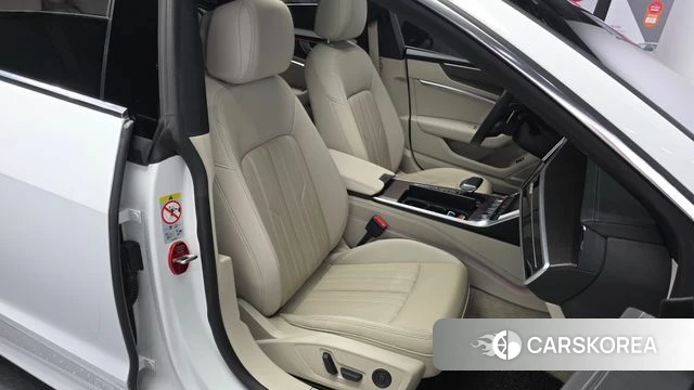 Audi A7 (4K) id 4697209 из Кореи 18