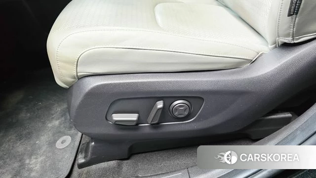Kia Carnival 4th generation id 4268060 из Кореи 18