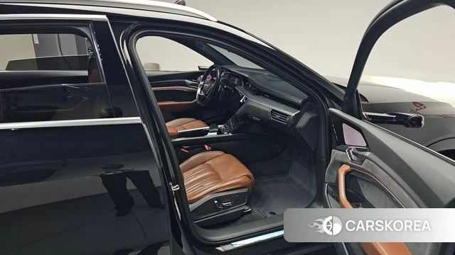 Audi e-Tron id 4244653 из Кореи 18