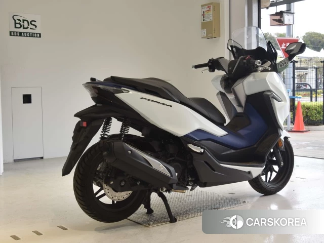 Проданный Honda FORZA 2018 из Японии