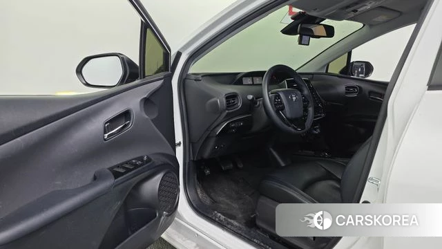 Toyota Prius 4th Generation id 4567260 из Кореи 18