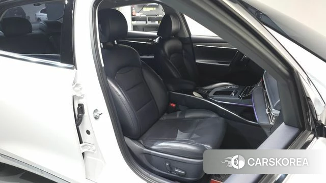 Hyundai The New Grandeur IG Hybrid id 4324260 из Кореи 18
