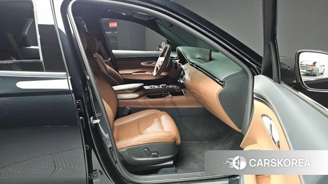 Genesis GV70 id 4609392 из Кореи 18