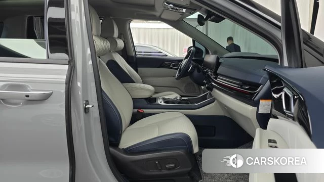 Kia The New Carnival 4th Generation id 4635546 из Кореи 18