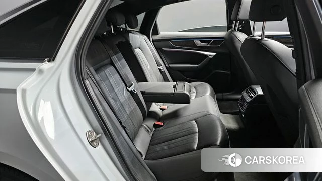 Audi A6 (C8) id 4304339 из Кореи 18