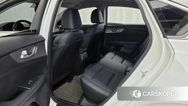 Kia Come New K3 id 4508035 из Кореи 18
