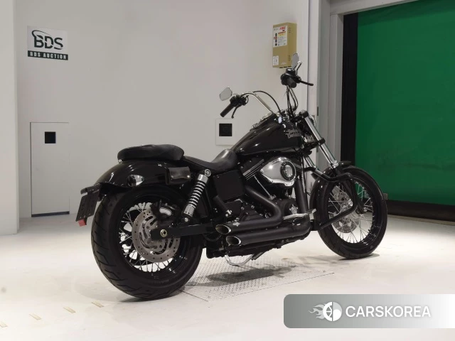 Проданный Harley-Davidson Dyna Street Bob FXDB1580 2016 из Японии, фото 2