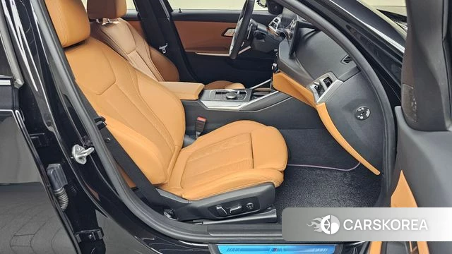 BMW 3 Series (G20) id 4607572 из Кореи 18