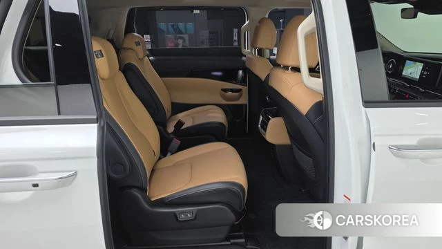 Kia Carnival 4th generation id 4422660 из Кореи 18