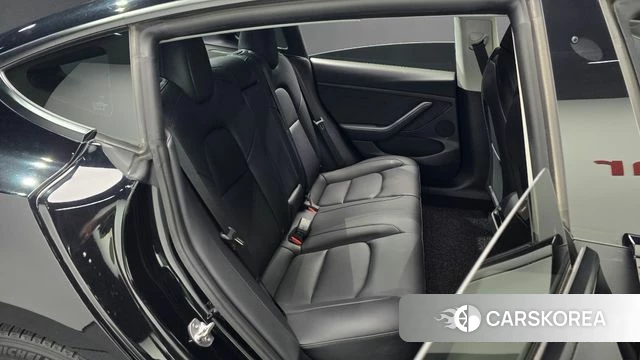 Tesla Model 3 id 4524168 из Кореи 18