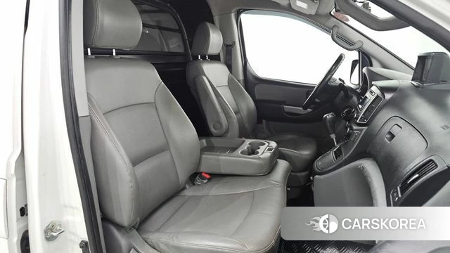 Hyundai The New Grand Starex id 4225689 из Кореи 18