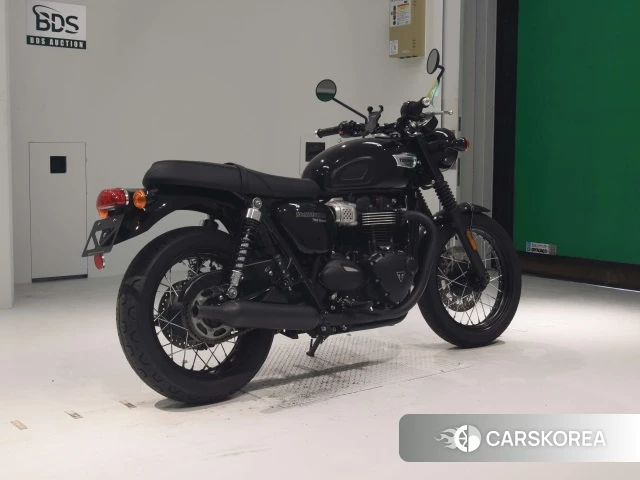 Проданный Triumph BONNEVILLE T100 2018 из Японии, фото 2