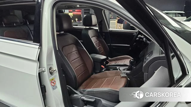 Volkswagen Tiguan Allspace id 4428287 из Кореи 18