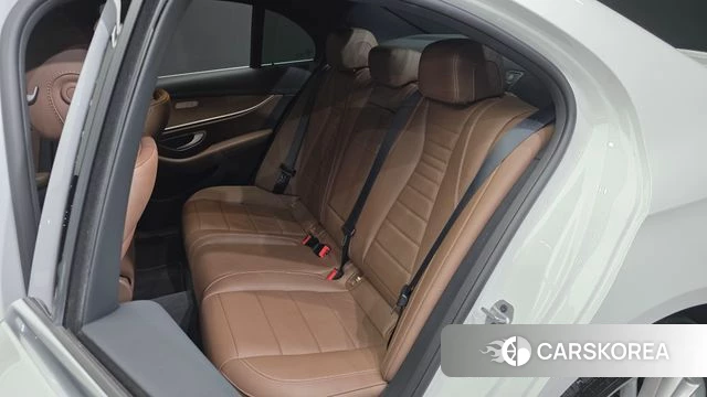Mercedes-Benz E-Class W213 id 4736499 из Кореи 18