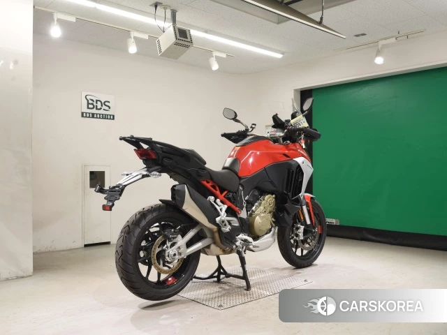 Проданный Ducati MULTISTRADA V4 S 2022 из Японии, фото 2
