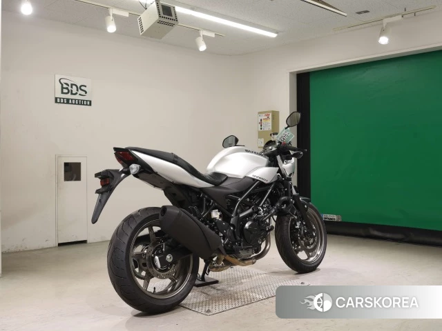 Проданный Suzuki SV650X 2023 из Японии, фото 2