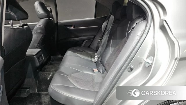 Toyota Camry (XV70) id 4649886 из Кореи 18