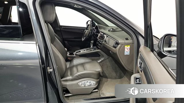 Porsche Macan id 4519216 из Кореи 18