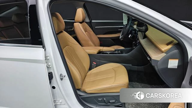 Hyundai Sonata D Edge Hybrid (DN8) id 4322097 из Кореи 18