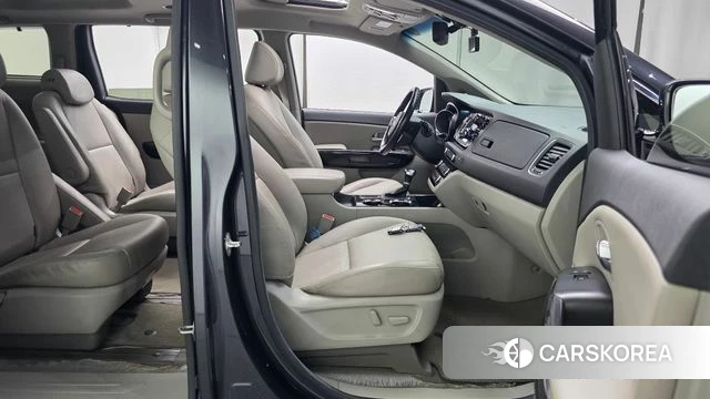 Kia The New Carnival id 4582116 из Кореи 18