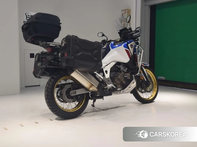 Проданный Honda CRF1100L AFRICA TWIN DCT 2020 из Японии, фото 2