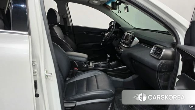 Kia The New Sorento id 4713285 из Кореи 18