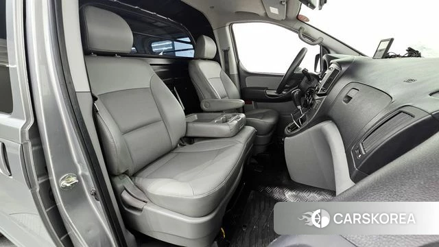 Hyundai The New Grand Starex id 4672518 из Кореи 18