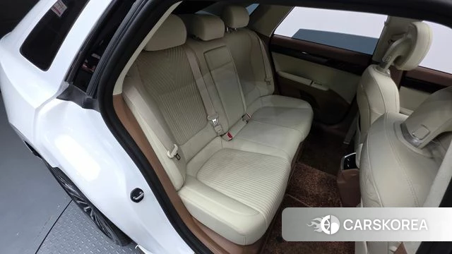 Hyundai Grandeur (GN7) id 4488111 из Кореи 18