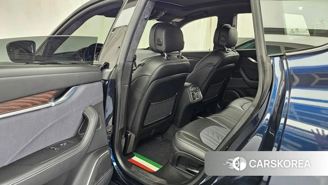 Maserati Levante id 4490116 из Кореи 18