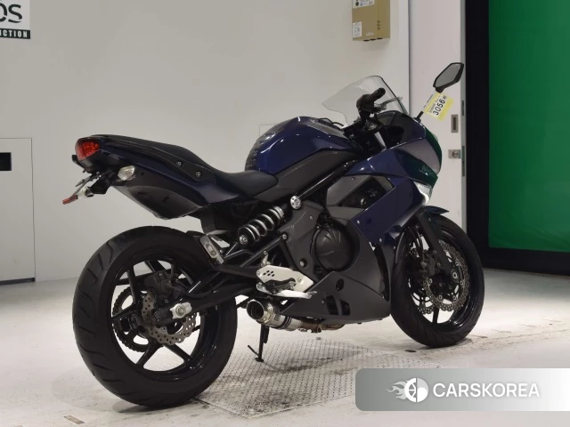 Проданный Kawasaki NINJA 400R 2011 из Японии, фото 2