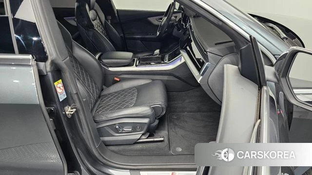 Audi Q8 (4M) id 4249741 из Кореи 18