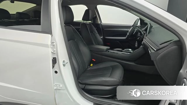 Hyundai Sonata (DN8) id 4309565 из Кореи 18