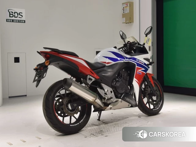 Проданный Honda CBR400R 2014 из Японии, фото 2