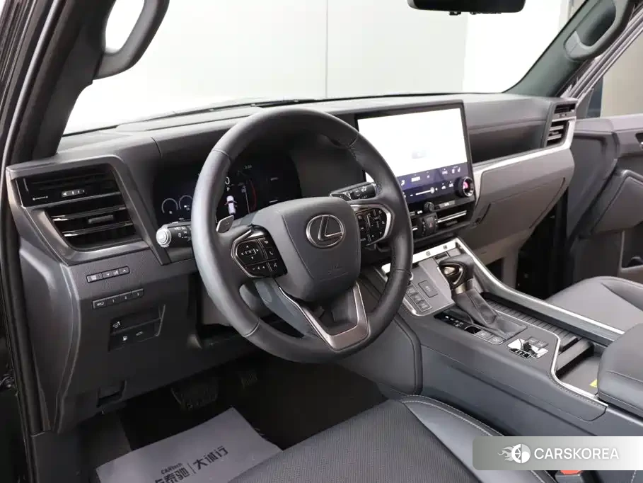 Lexus GX id 4606902 из Китая 18