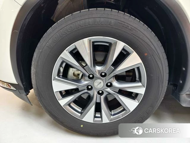 Nissan Loulan id 4298385 из Китая 18