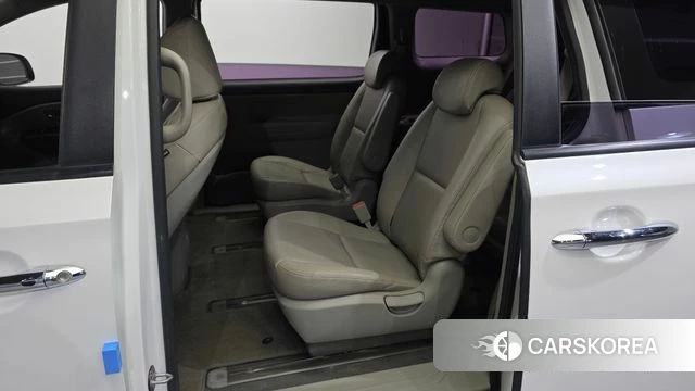 Kia The New Carnival id 4363218 из Кореи 18