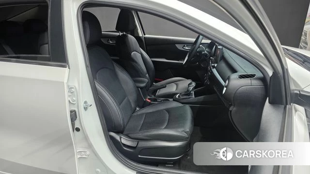 Kia The New K3 2nd generation id 4618725 из Кореи 18