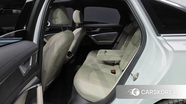 Audi A6 (C8) id 4401214 из Кореи 18