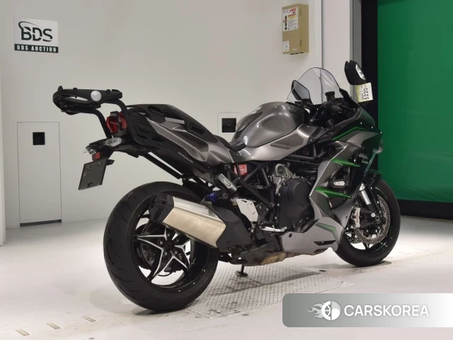 Проданный Kawasaki NINJA H2 SX SE plus 2019 из Японии, фото 2