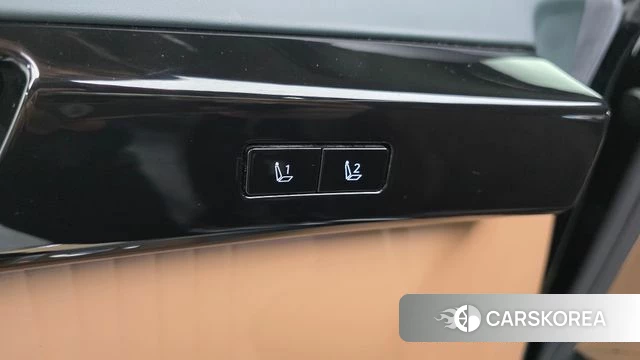 Hyundai Grandeur (GN7) id 4591889 из Кореи 18
