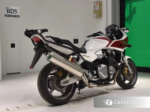 Проданный Honda CB1300SF BOLDOR ABS 2013 из Японии, фото 2