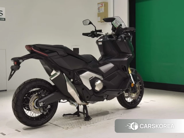 Проданный Honda X-ADV 750 2024 из Японии, фото 2