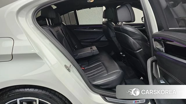 BMW 5 Series (G30) id 4186588 из Кореи 18