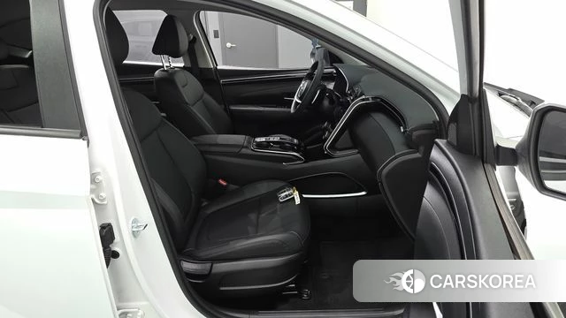 Hyundai Tucson (NX4) id 4280927 из Кореи 18