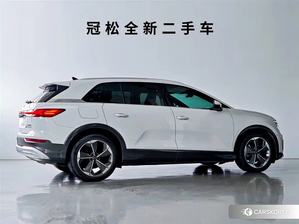 Audi Q5 e-tron id 4546530 из Китая 18