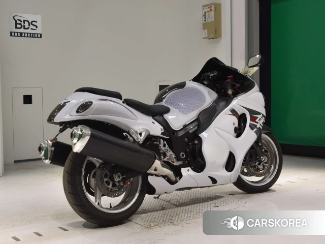Проданный Suzuki GSX1300R HAYABUSA 2013 из Японии, фото 2