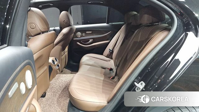 Mercedes-Benz E-Class W213 id 4691795 из Кореи 18