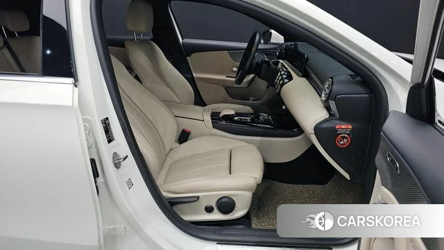 Mercedes-Benz A-Class W177 id 4356092 из Кореи 18